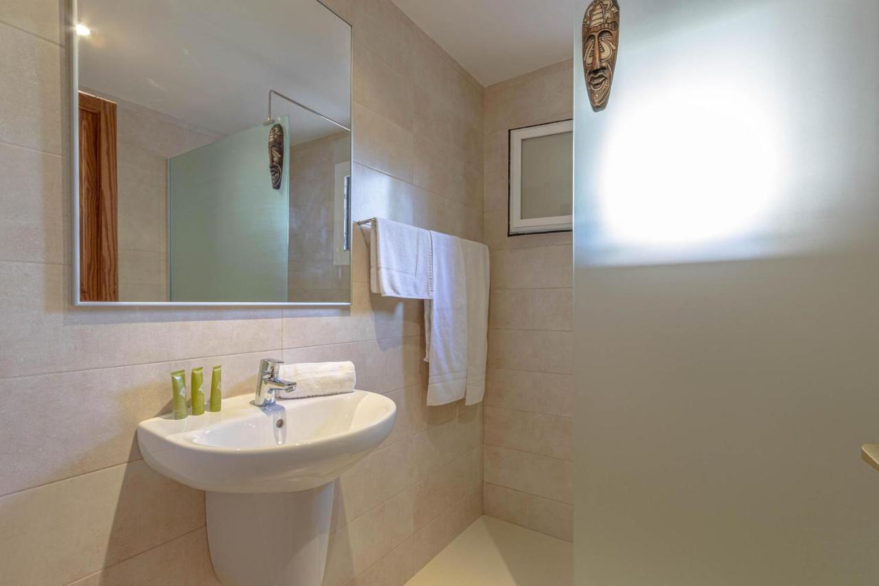 Pinos Altos 10 Apartment Cala San Vicente  Ngoại thất bức ảnh